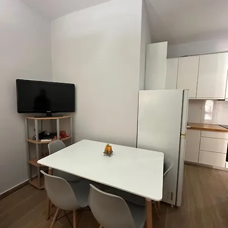Apartment Family